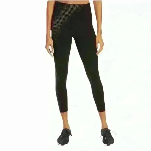 SPANX Pants - NWT  SPANX Every.Wear Asymmetrical
Reflective 7/8 Leggings size L